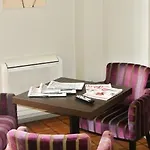 Hotel Kyriad 3*