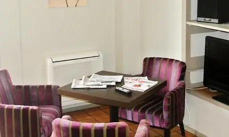 Ξενοδοχείο Kyriad 3*