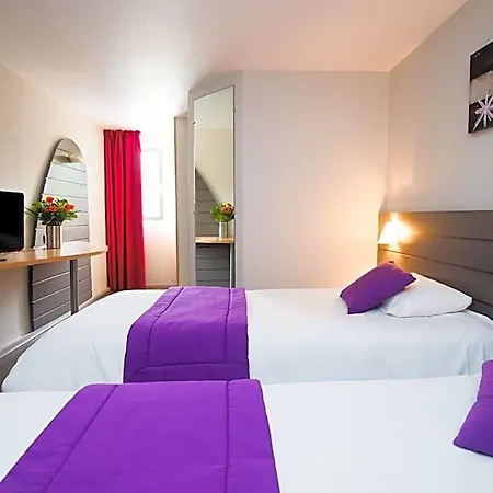 Kyriad Hotel 3*