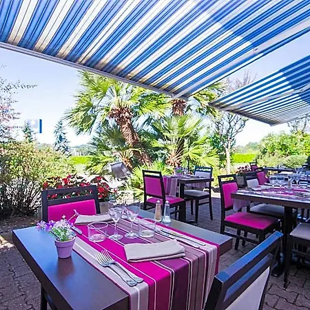 Kyriad Hotel Orthez