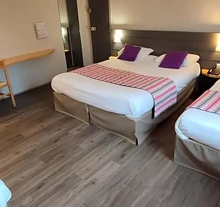 Hotel Kyriad 3*