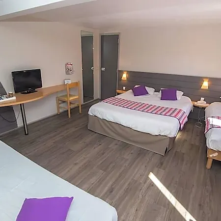 Kyriad Hotel Orthez